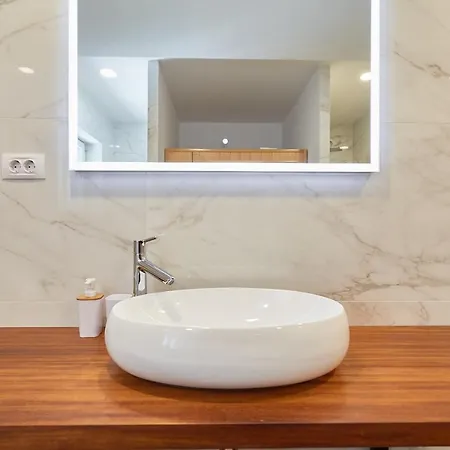 Hedera Estate, Hedera X