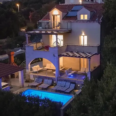 Hedera Estate, Hedera X Villa Mokošica