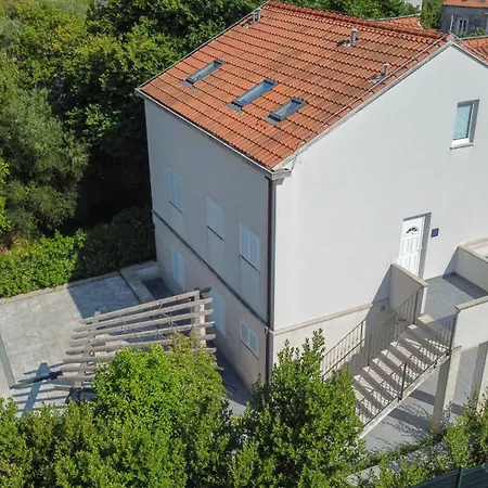 Hedera Estate, Hedera X Villa *