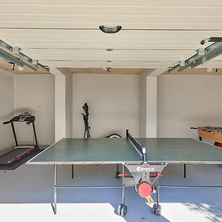 Hedera Estate, Hedera X *