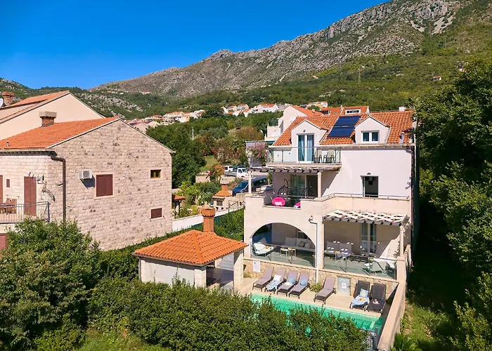 Hedera Estate, Hedera X וילה Mokošica